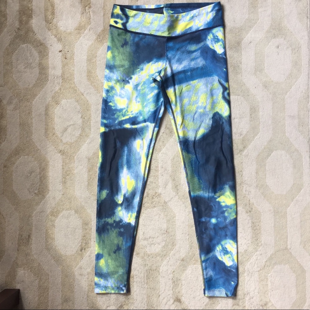 Blue and yellow patterned workout leggings